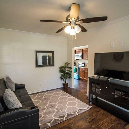 Hays St Cozy Remodeled 2Br/2Ba House Sleeps 8 Διαμέρισμα Σαν Αντόνιο Εξωτερικό φωτογραφία